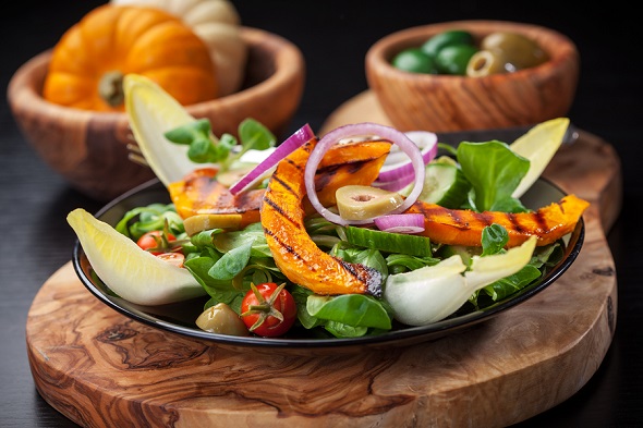 Enjoy these Fall-Inspired Salads for Lunch